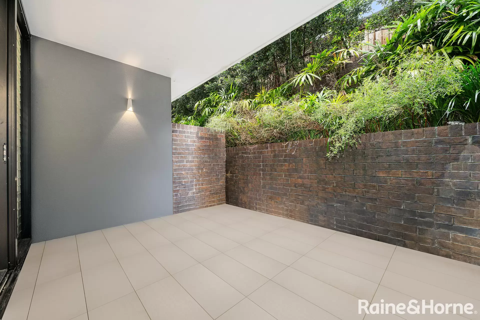 66/205 Barker Street, Randwick For Sale by Raine & Horne Randwick | Coogee | Clovelly - image 1