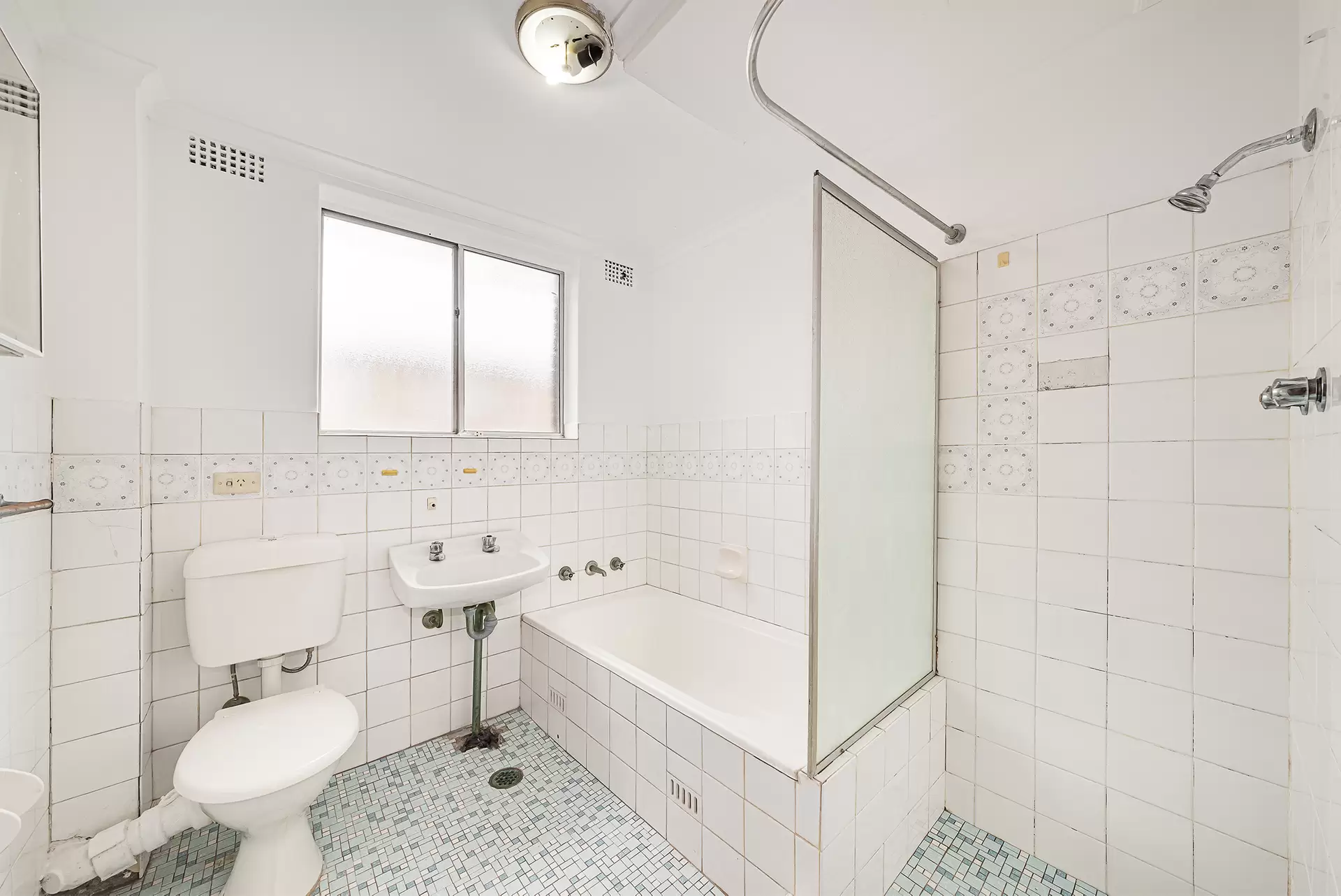 1/93 Wentworth Street, Randwick For Lease by Raine & Horne Randwick | Coogee | Clovelly - image 1