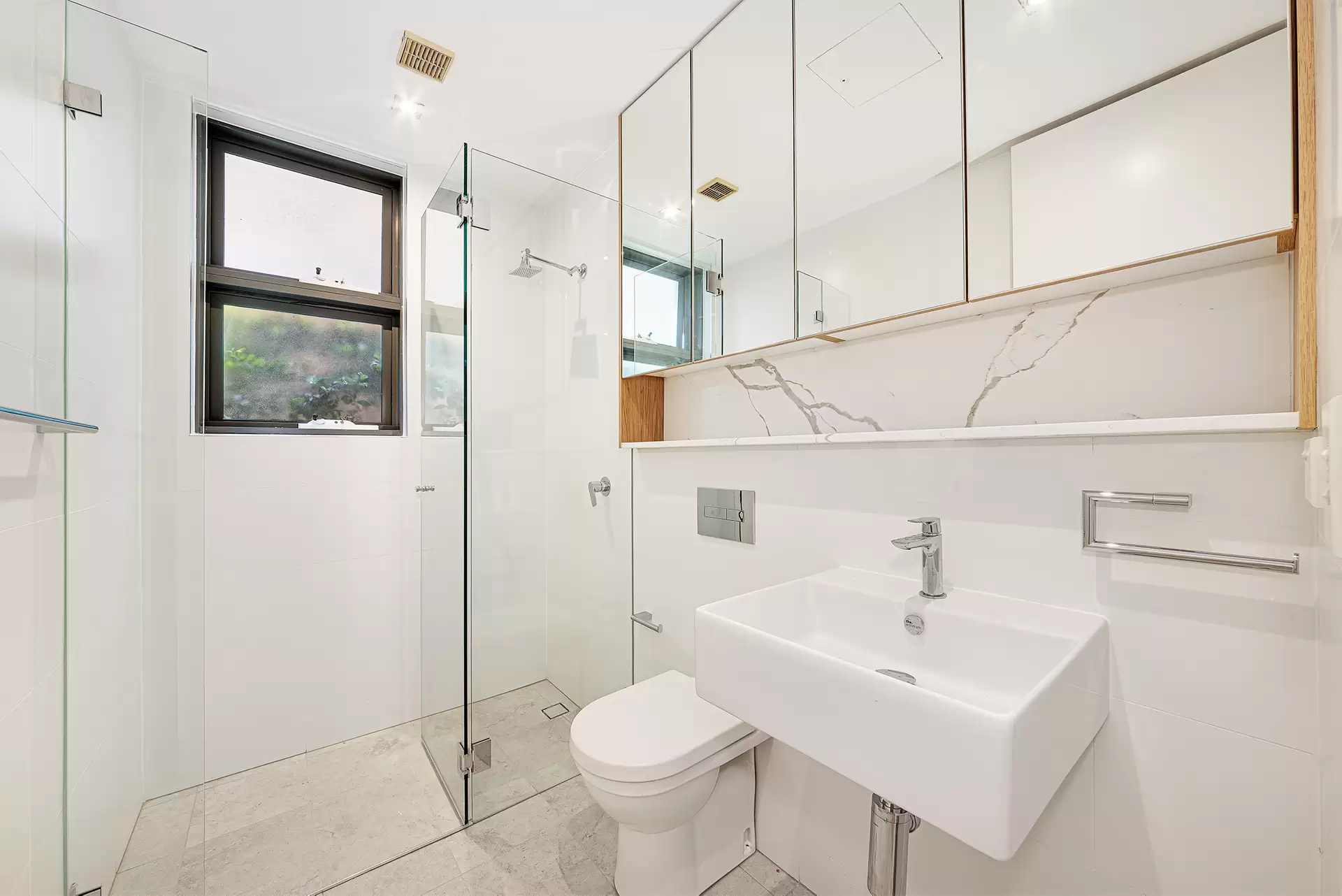 25/7-9 Alison Road, Kensington For Lease by Raine & Horne Randwick | Coogee | Clovelly - image 1