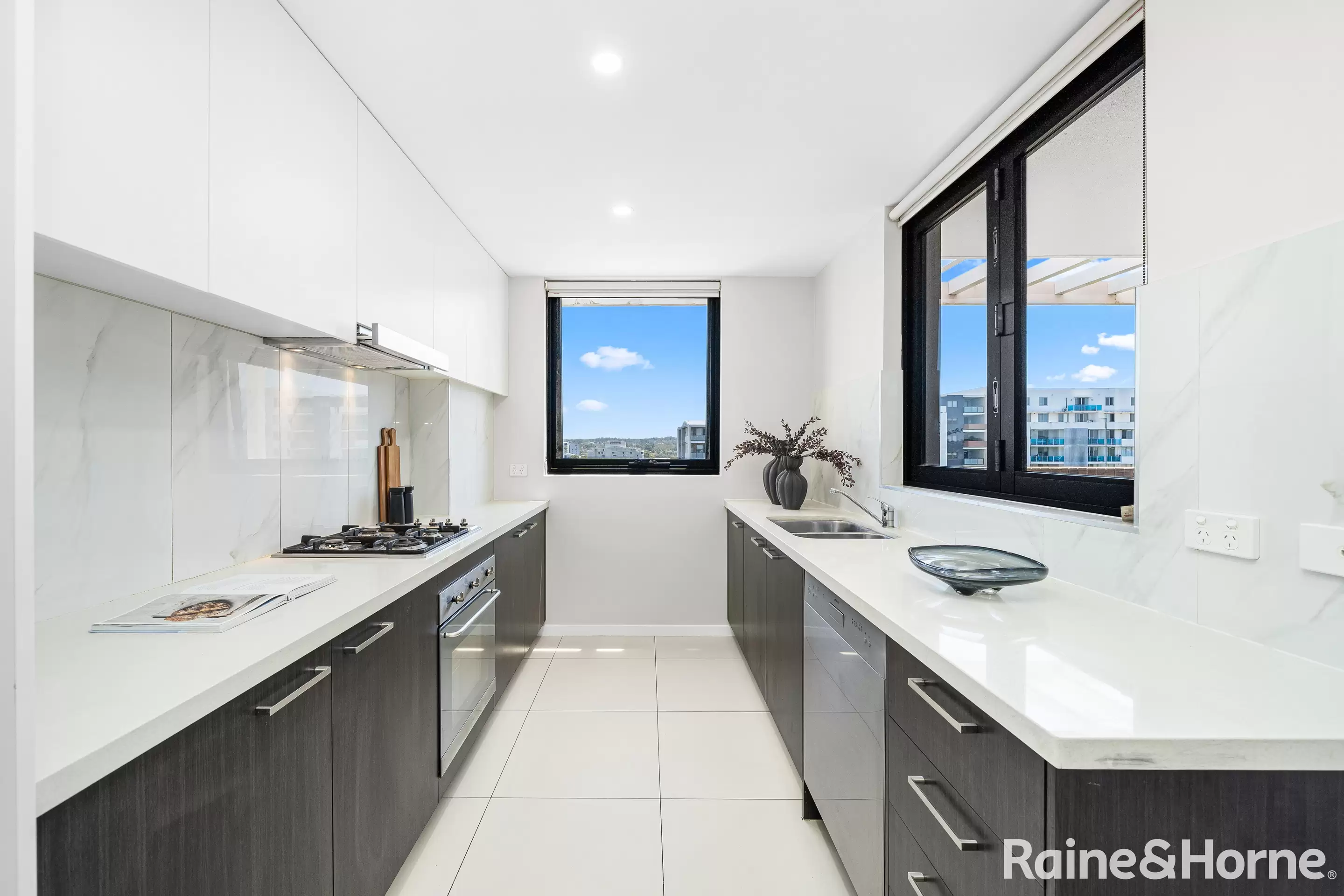 404/19-21 Prospect Street, Rosehill Sold by Raine & Horne Randwick | Coogee | Clovelly - image 2