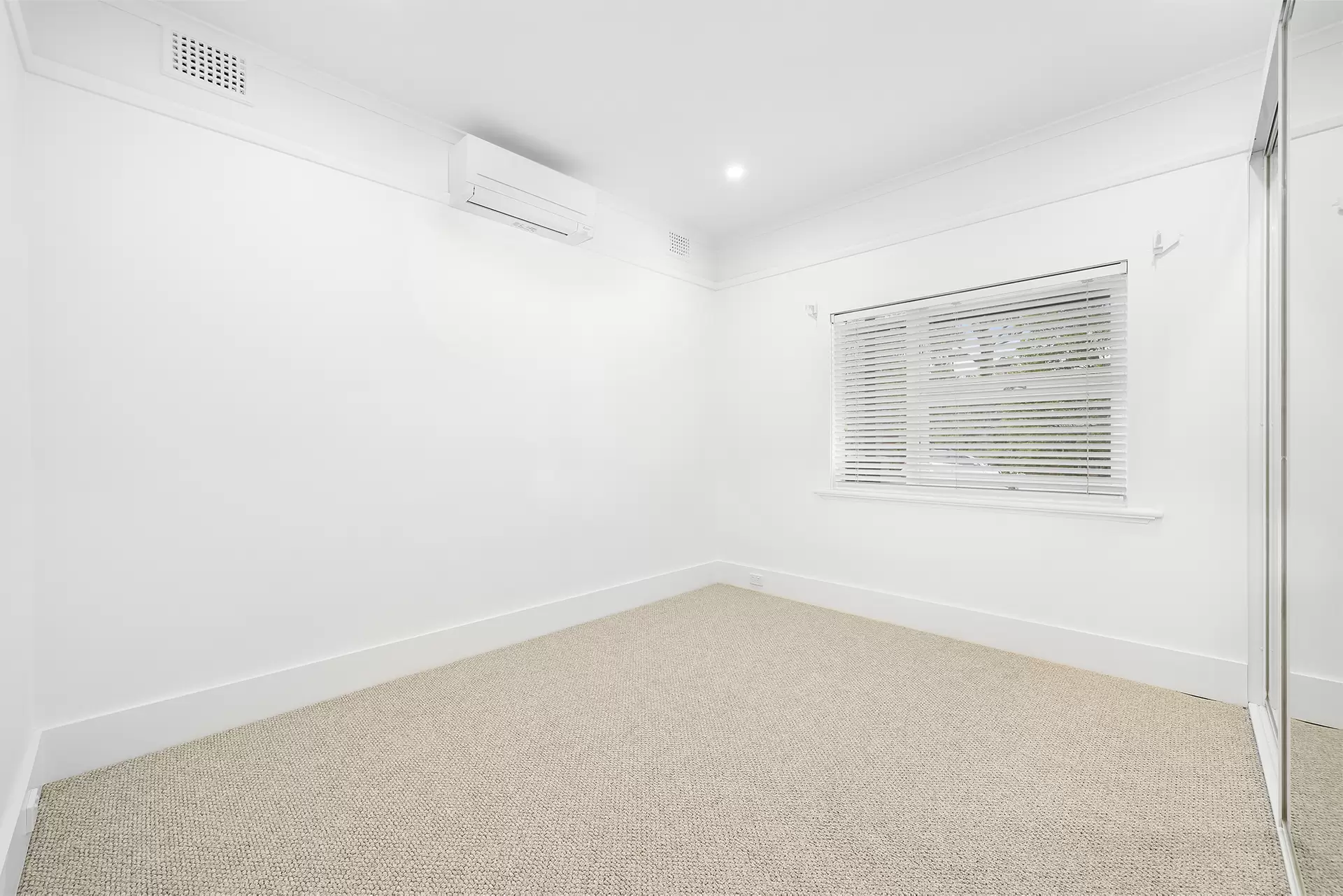 227 Barker Street, Randwick For Lease by Raine & Horne Randwick | Coogee | Clovelly - image 1