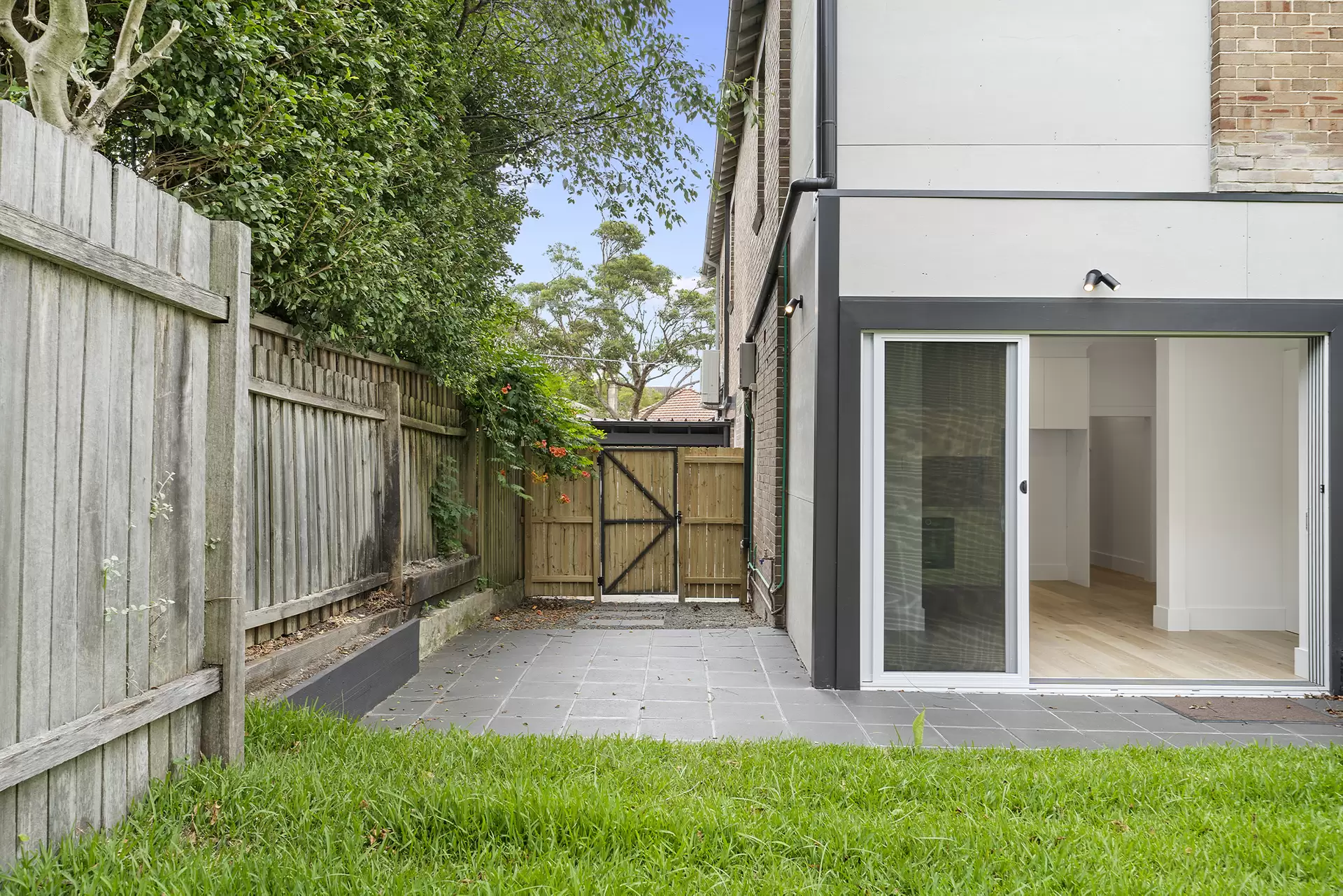 227 Barker Street, Randwick For Lease by Raine & Horne Randwick | Coogee | Clovelly - image 1