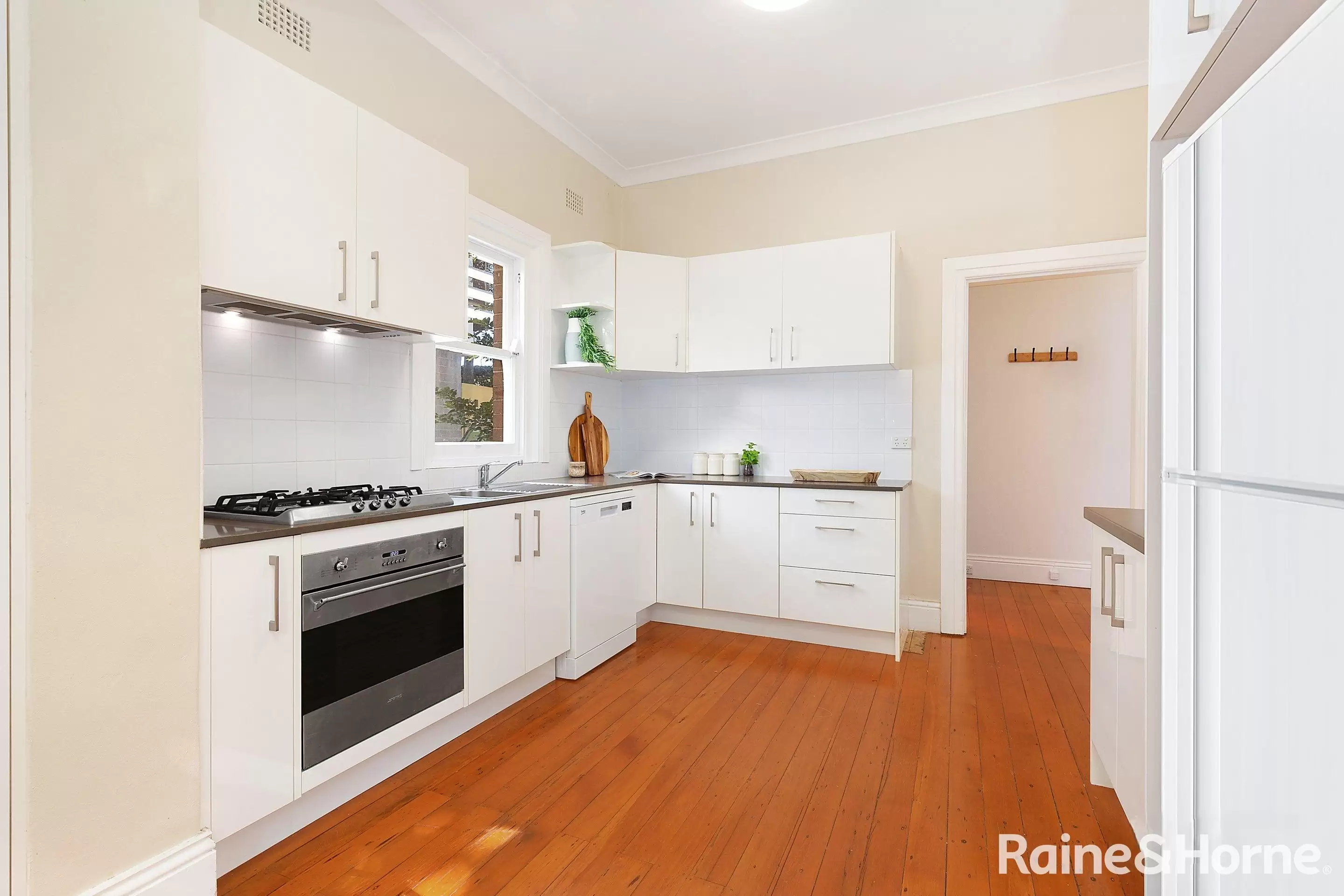 5/23 Dudley Street, Coogee For Lease by Raine & Horne Randwick | Coogee | Clovelly - image 2