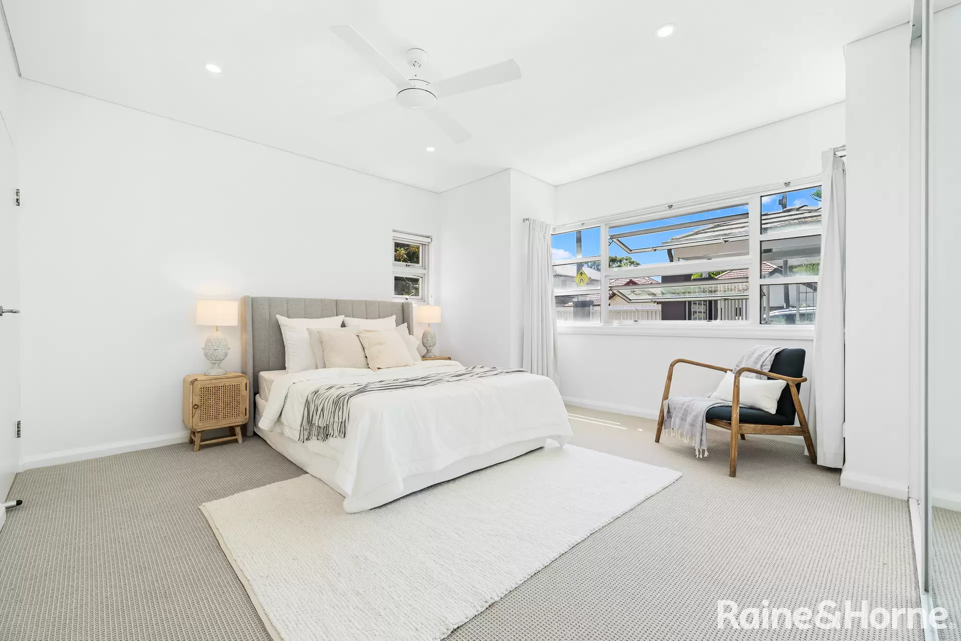 1/34 Avoca Street, Randwick Auction by Raine & Horne Randwick | Coogee | Clovelly - image 1
