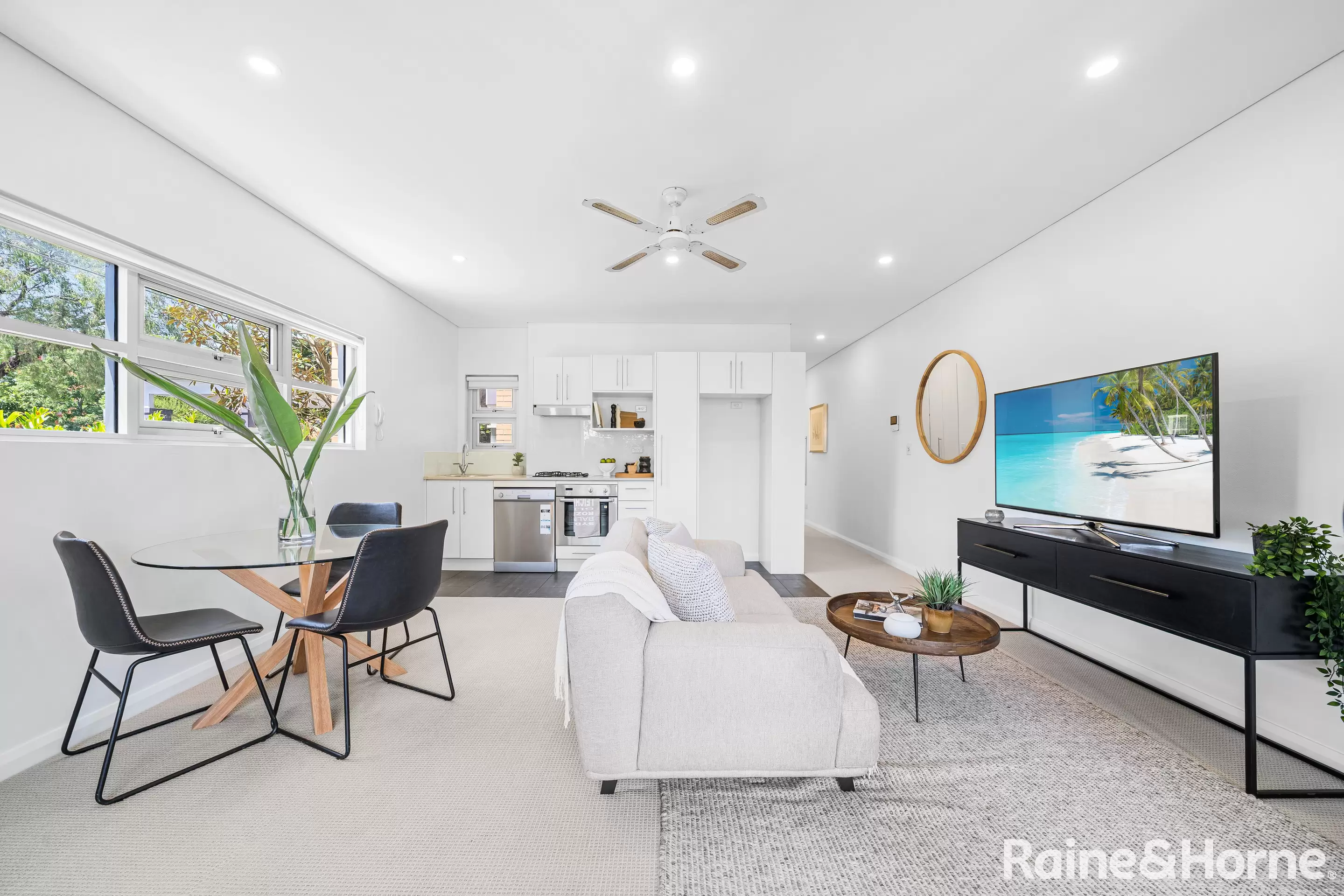 1/34 Avoca Street, Randwick Auction by Raine & Horne Randwick | Coogee | Clovelly - image 2