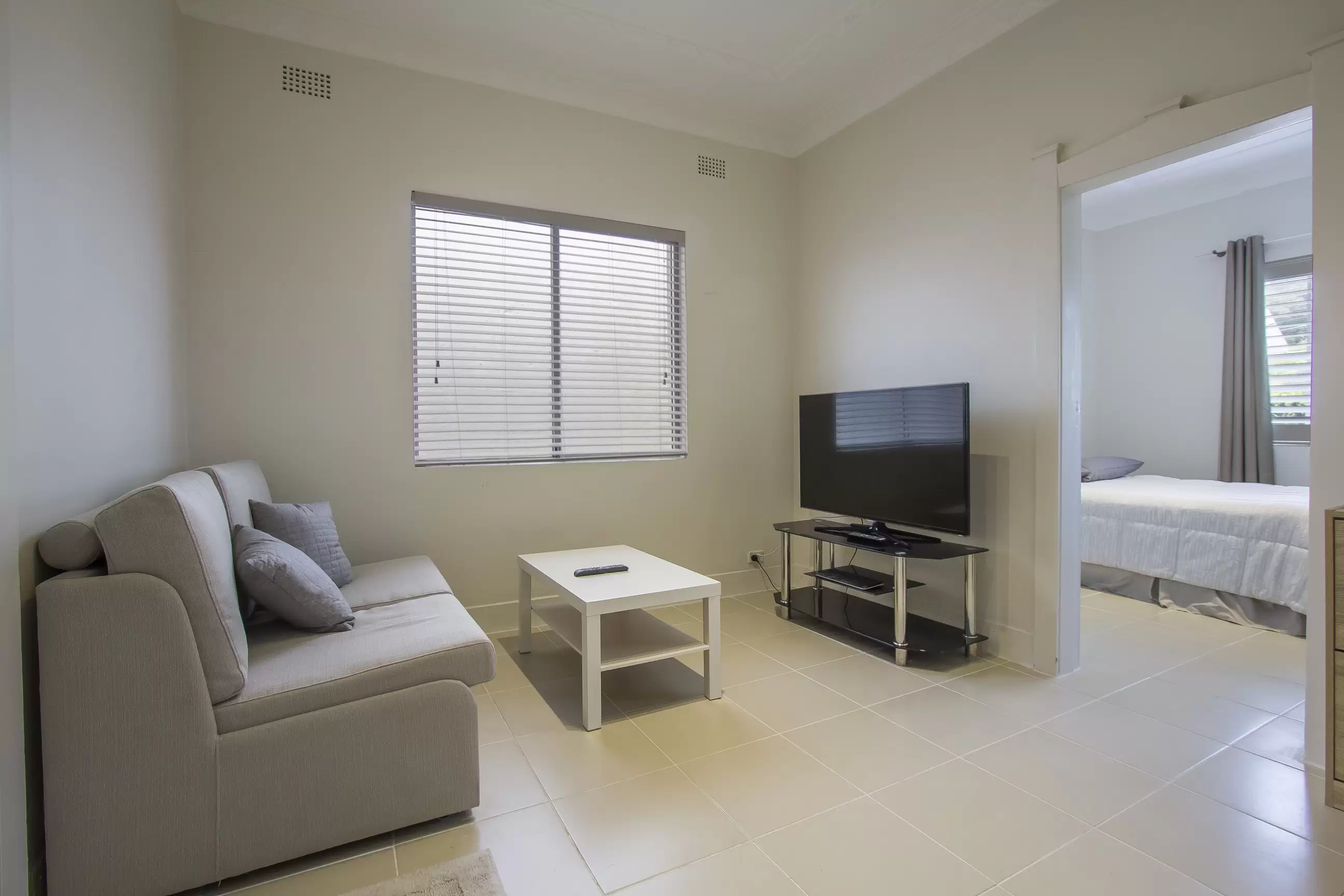 7/25 Mackenzie Street, Bondi Junction For Lease by Raine & Horne Randwick | Coogee | Clovelly - image 6