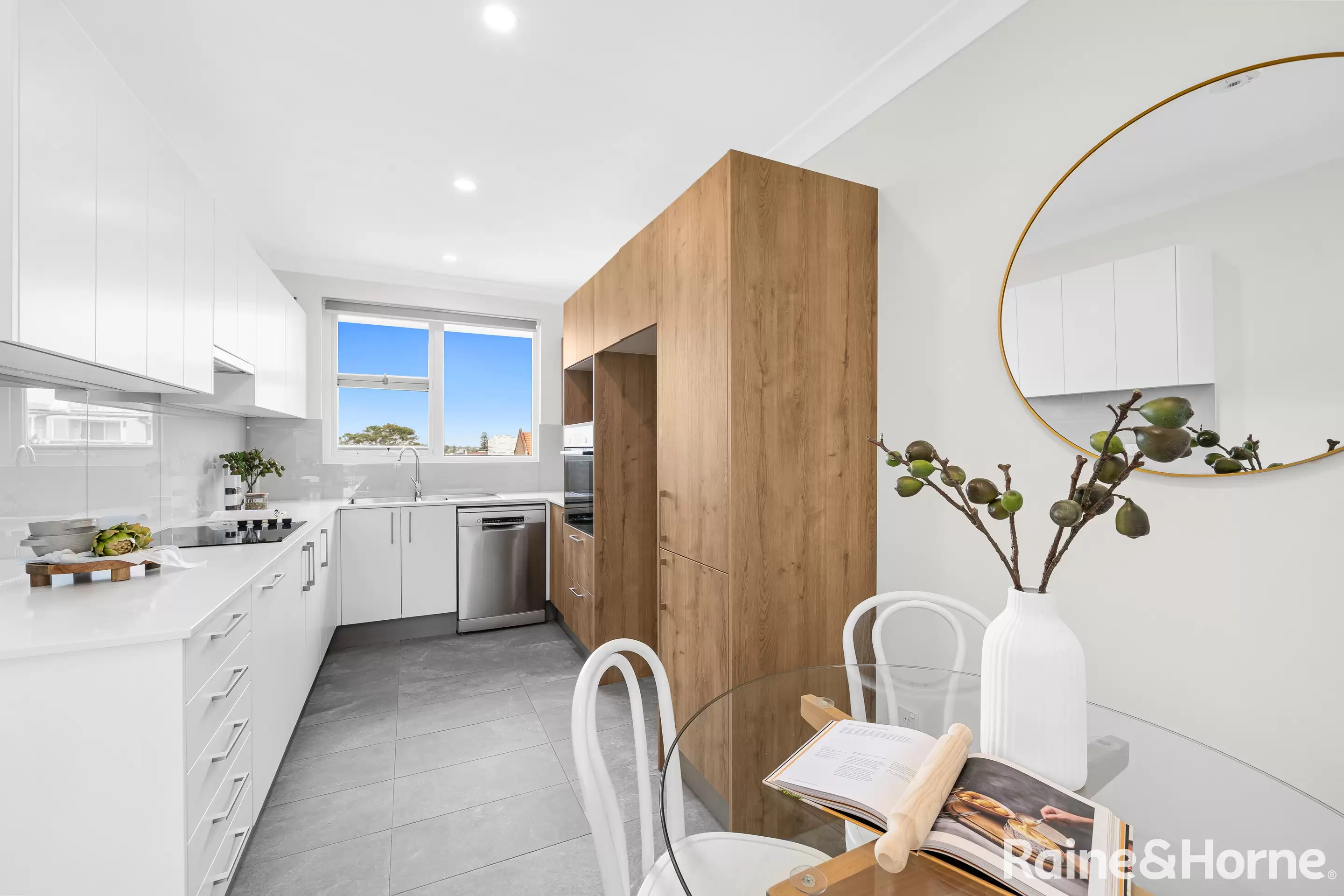 12/26 Lugar Street, Bronte Auction by Raine & Horne Randwick | Coogee | Clovelly - image 5