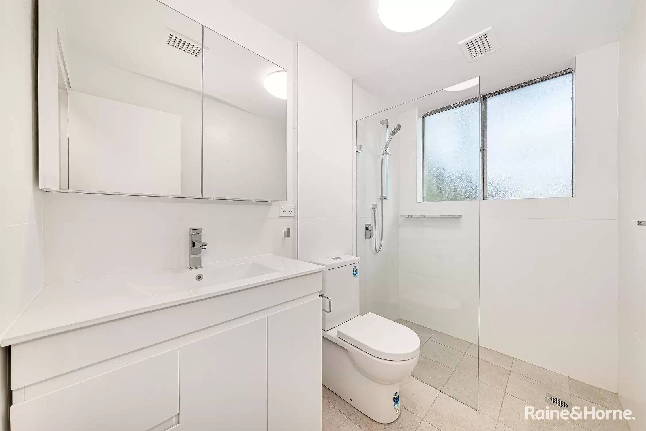 5/5 Longworth Avenue, Eastlakes For Lease by Raine & Horne Randwick | Coogee | Clovelly - image 4