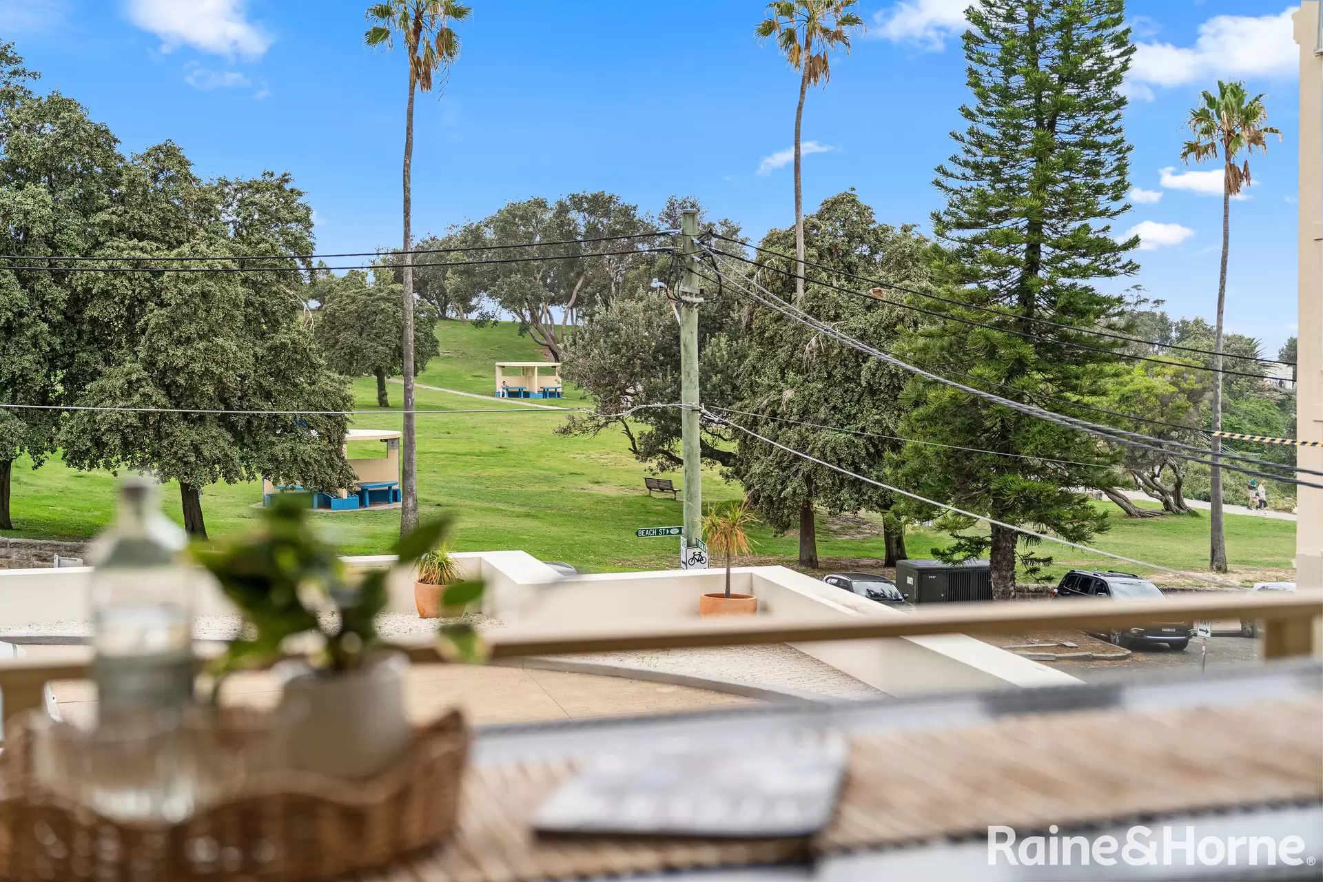 2/120 Beach Street, Coogee For Sale by Raine & Horne Randwick | Coogee | Clovelly - image 1