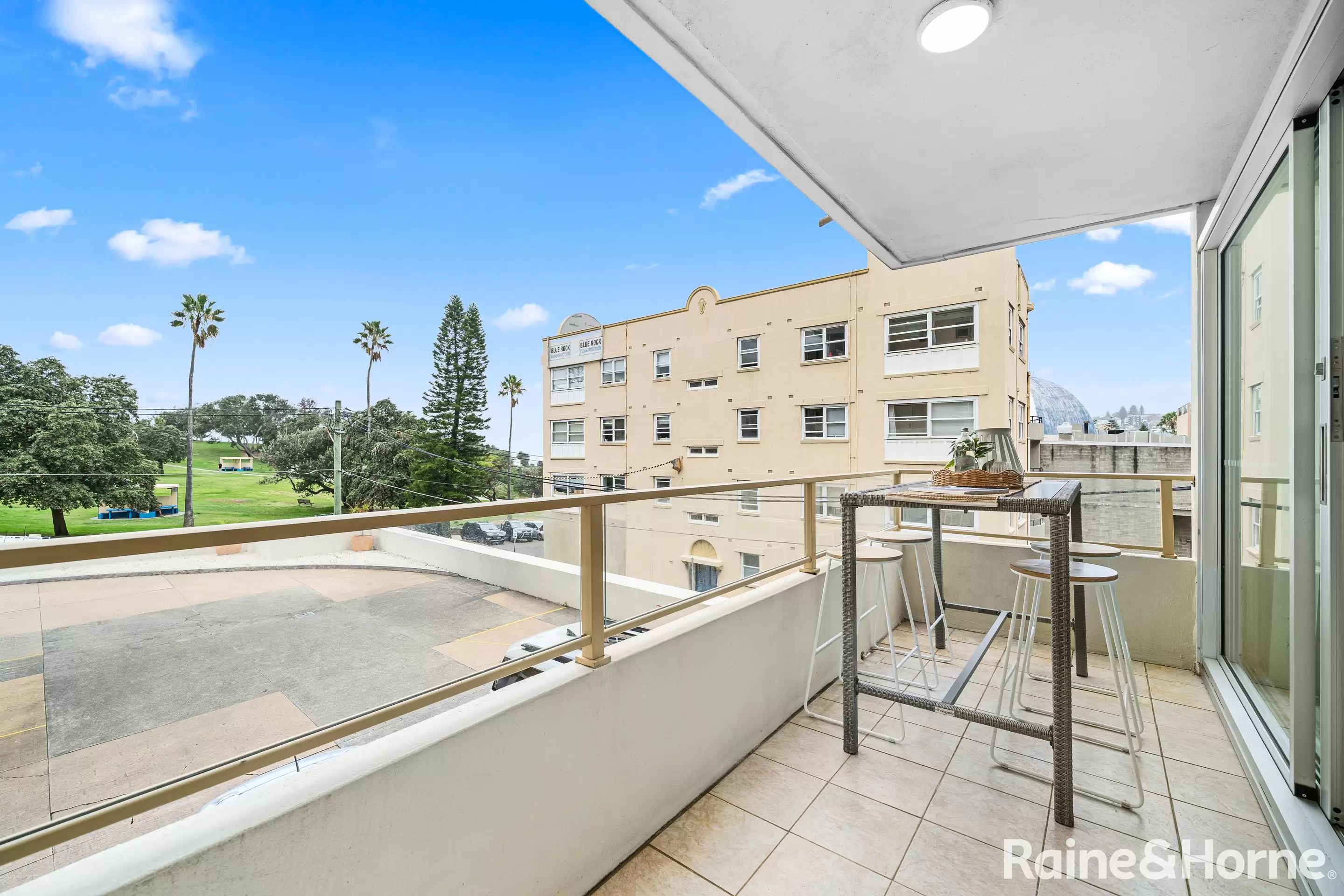 2/120 Beach Street, Coogee For Sale by Raine & Horne Randwick | Coogee | Clovelly - image 5
