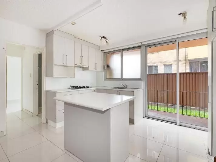 4/30 Brittain Crescent, Hillsdale Leased by Raine & Horne Randwick | Coogee