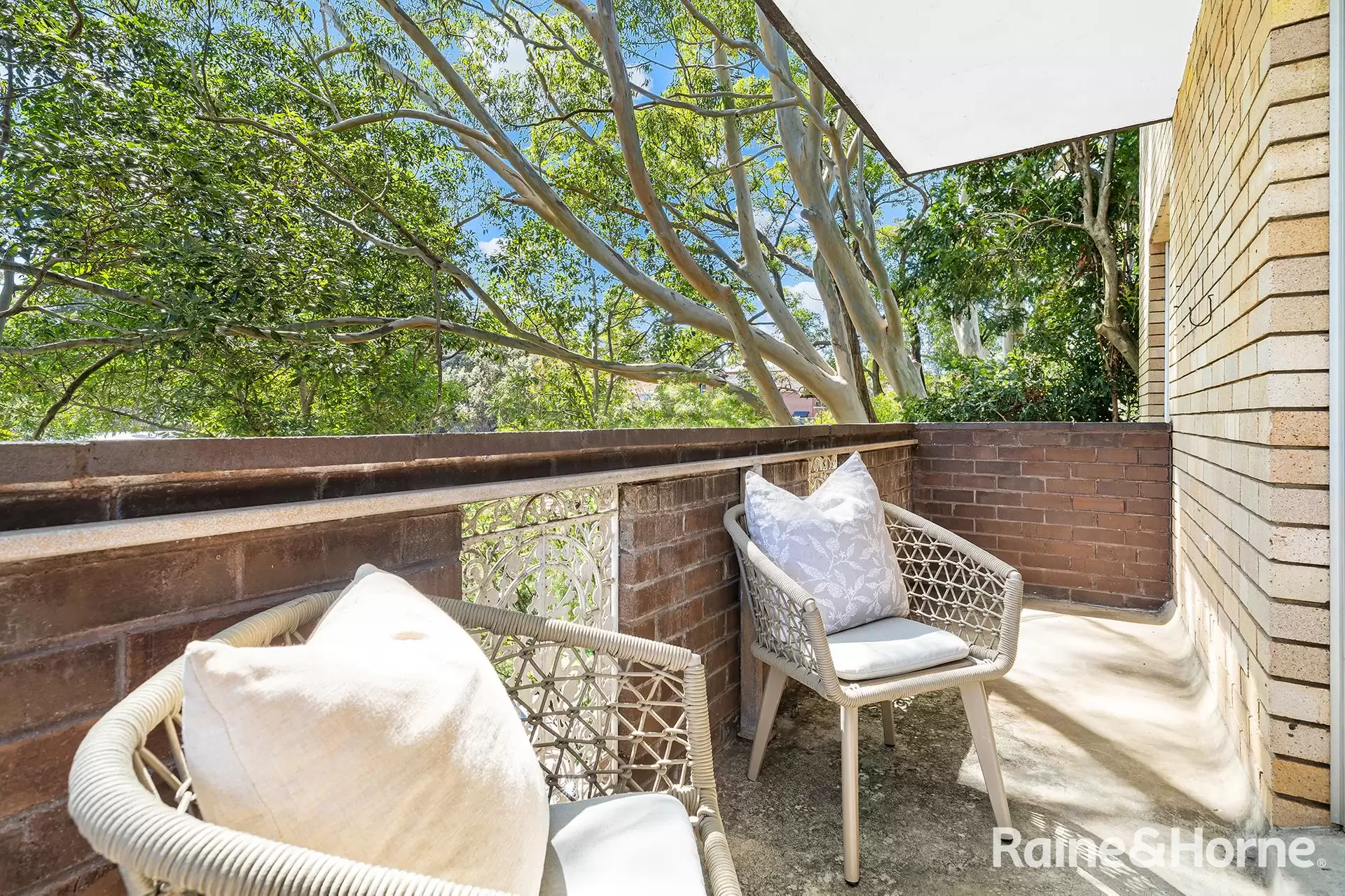 43/2-6 Abbott Street, Coogee Auction by Raine & Horne Randwick | Coogee | Clovelly - image 1