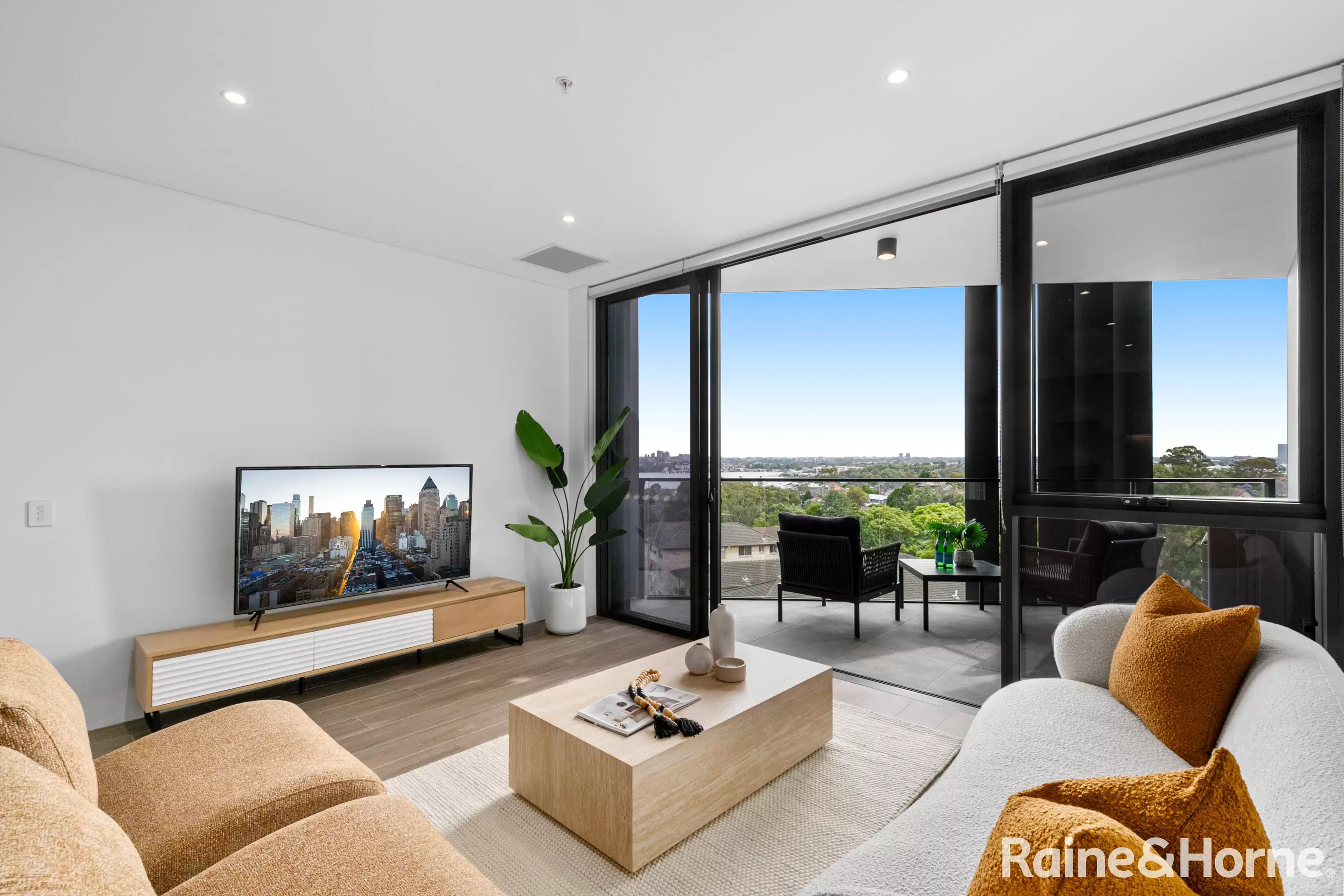 3 Bed/116 Victoria Road, Gladesville For Lease by Raine & Horne Randwick | Coogee | Clovelly - image 2