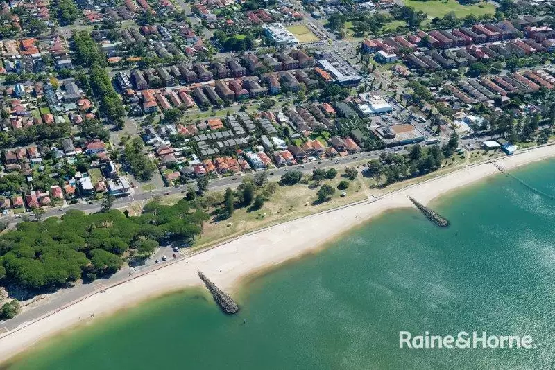 10/112 Alfred Street, Sans Souci Auction by Raine & Horne Randwick | Coogee | Clovelly - image 11
