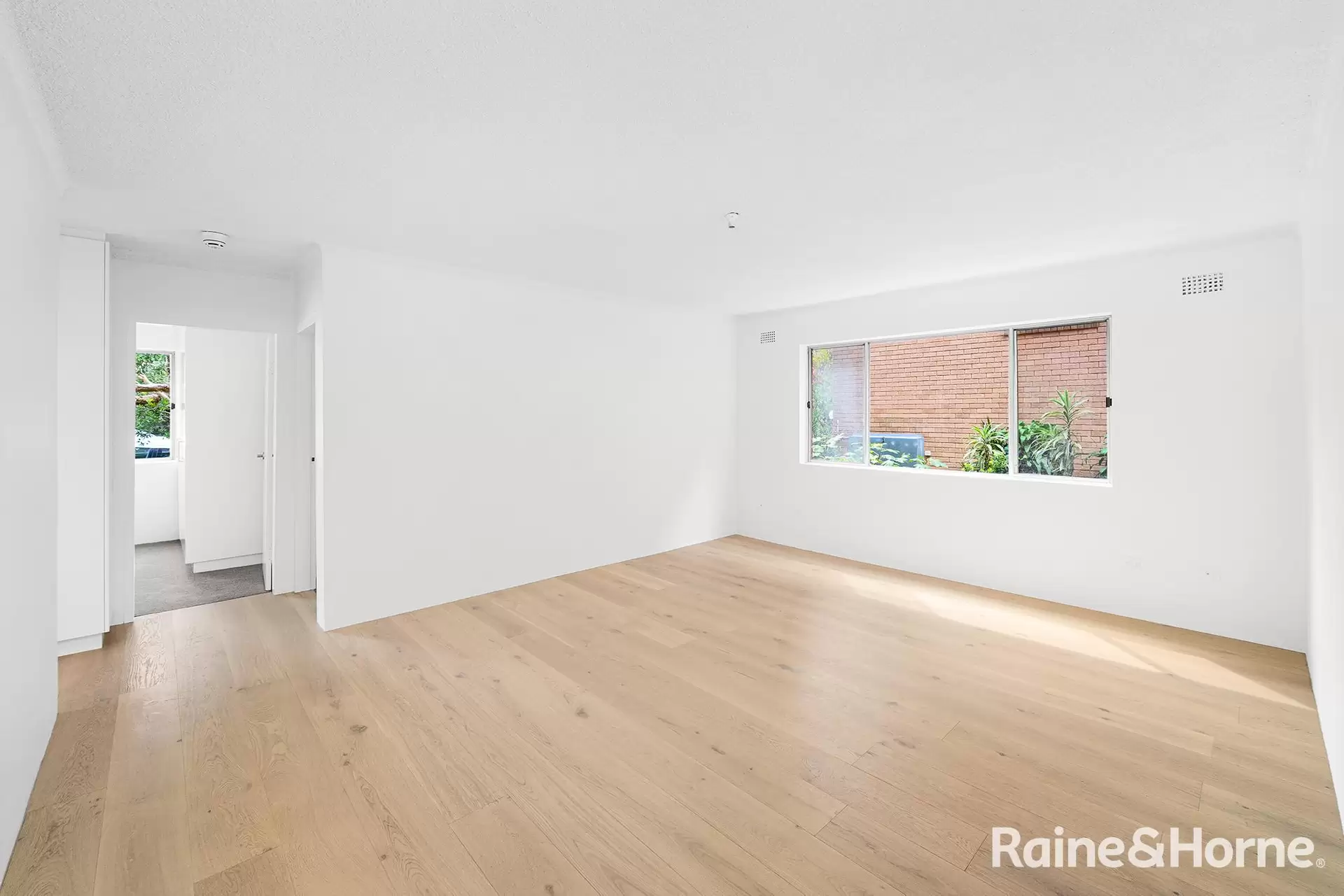1/5 St Luke Street, Randwick Leased by Raine & Horne Randwick | Coogee | Clovelly - image 1