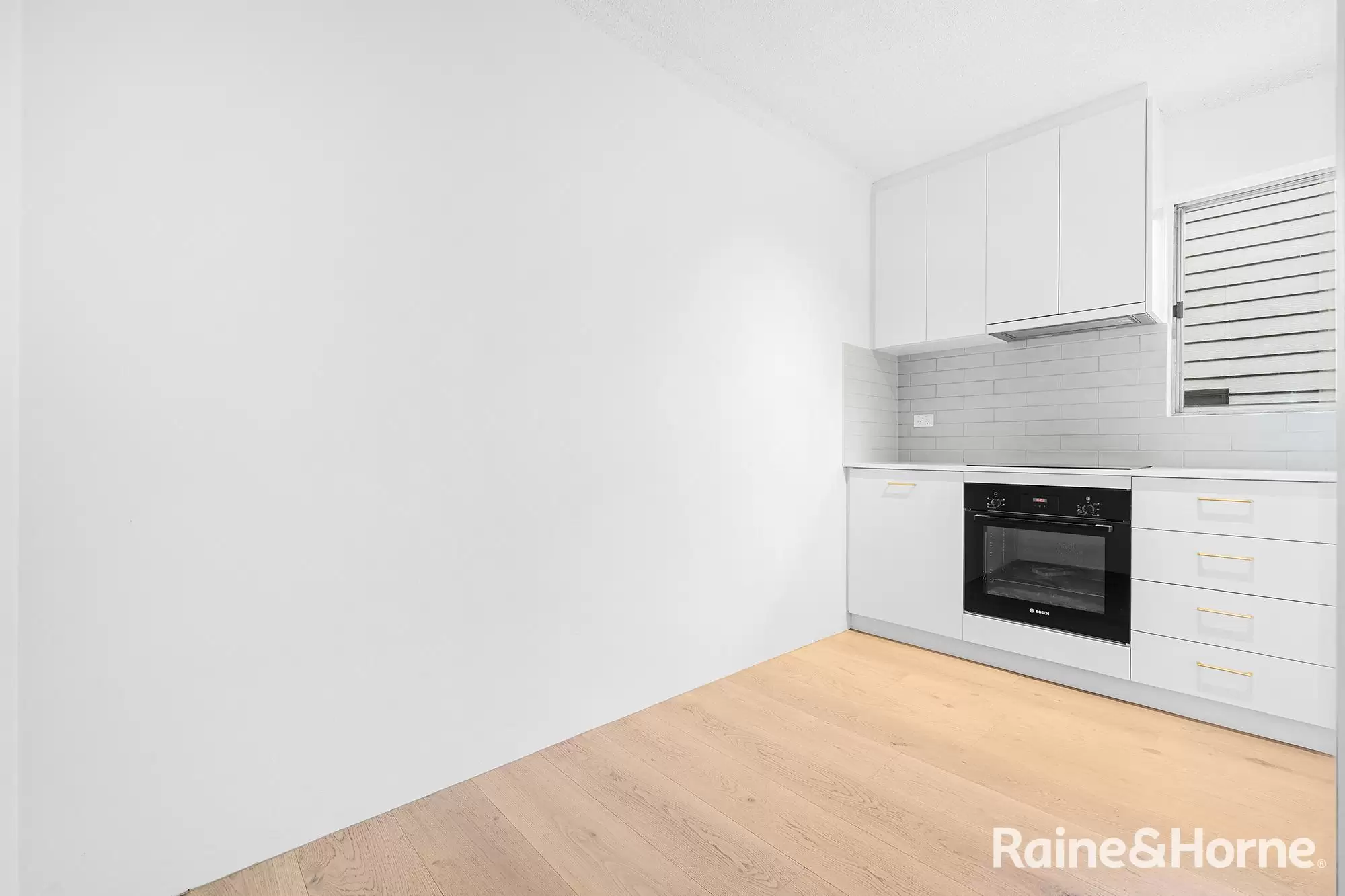 1/5 St Luke Street, Randwick Leased by Raine & Horne Randwick | Coogee | Clovelly - image 6