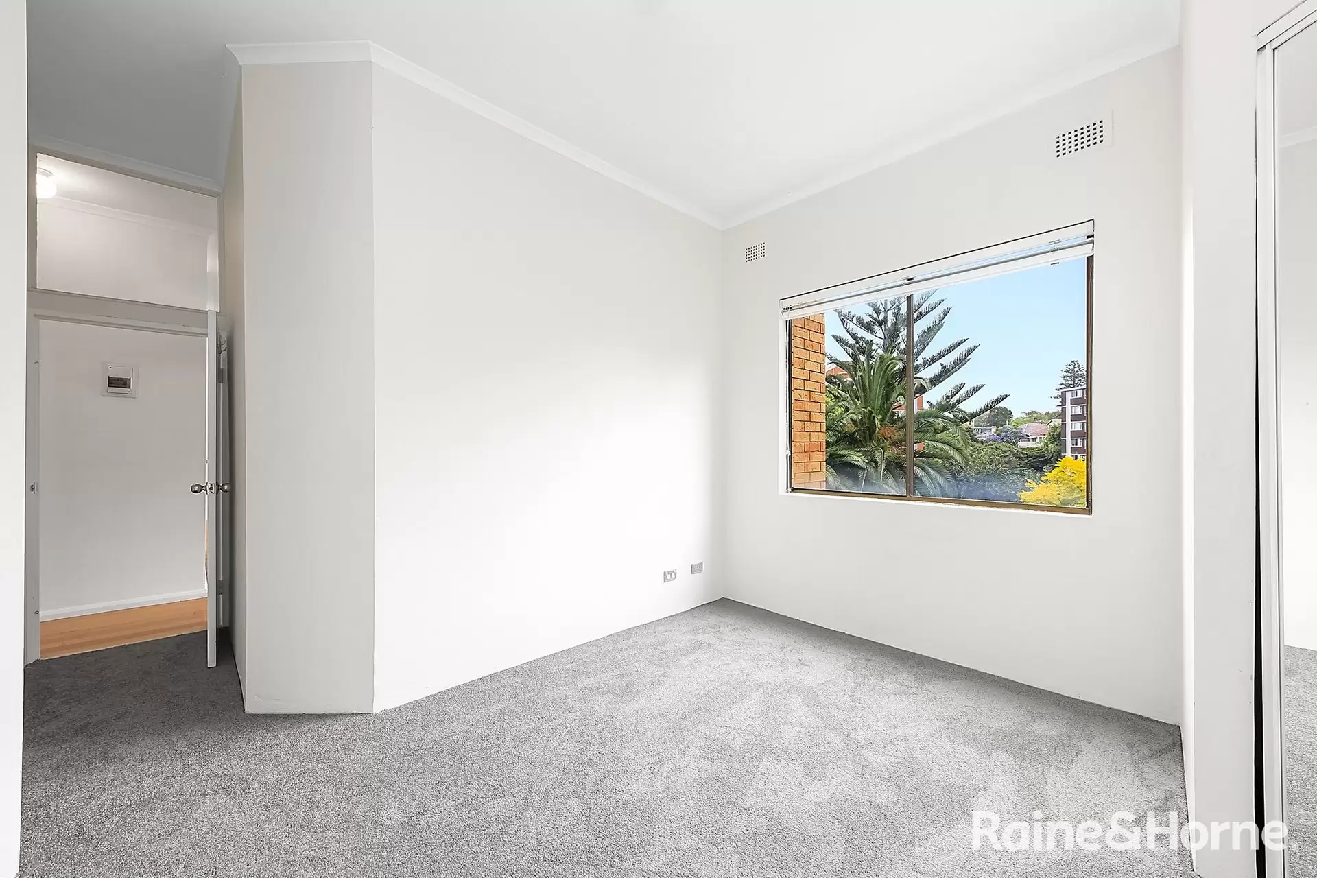 4/120a Clovelly Road, Randwick For Lease by Raine & Horne Randwick | Coogee | Clovelly - image 1