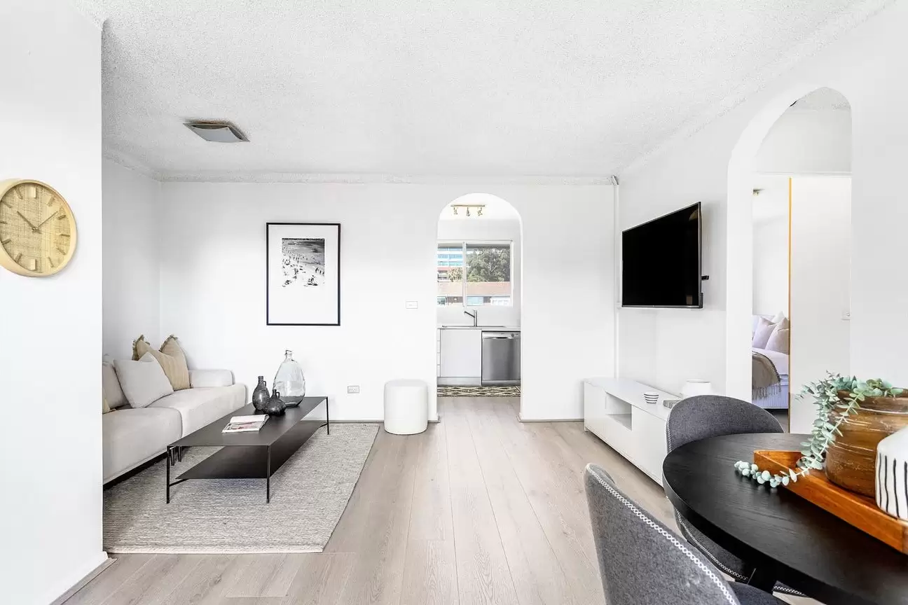 11/24-26 Kiora Road, Miranda For Lease by Raine & Horne Randwick | Coogee | Clovelly - image 1
