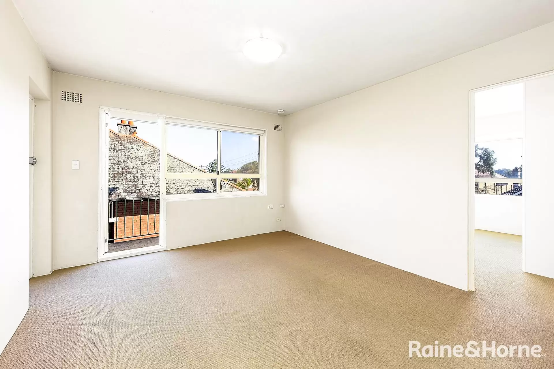 1/30 Cowper Street, Randwick Leased by Raine & Horne Randwick | Coogee | Clovelly - image 1