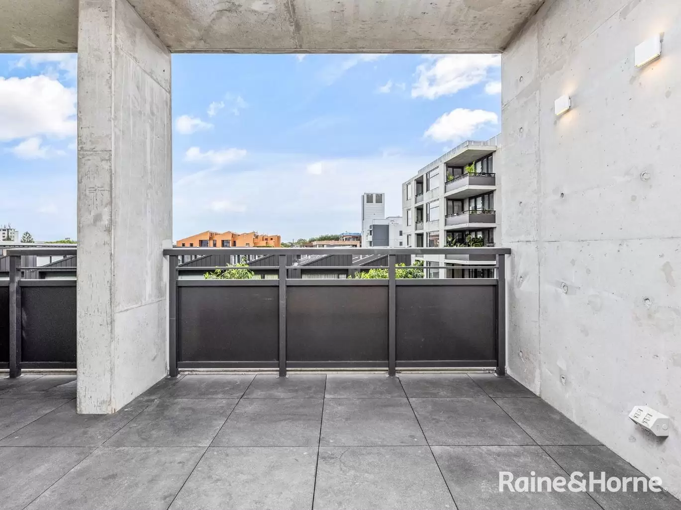 One A, B604,/5 Hadfields Street, Erskineville Leased by Raine & Horne Randwick | Coogee | Clovelly - image 8
