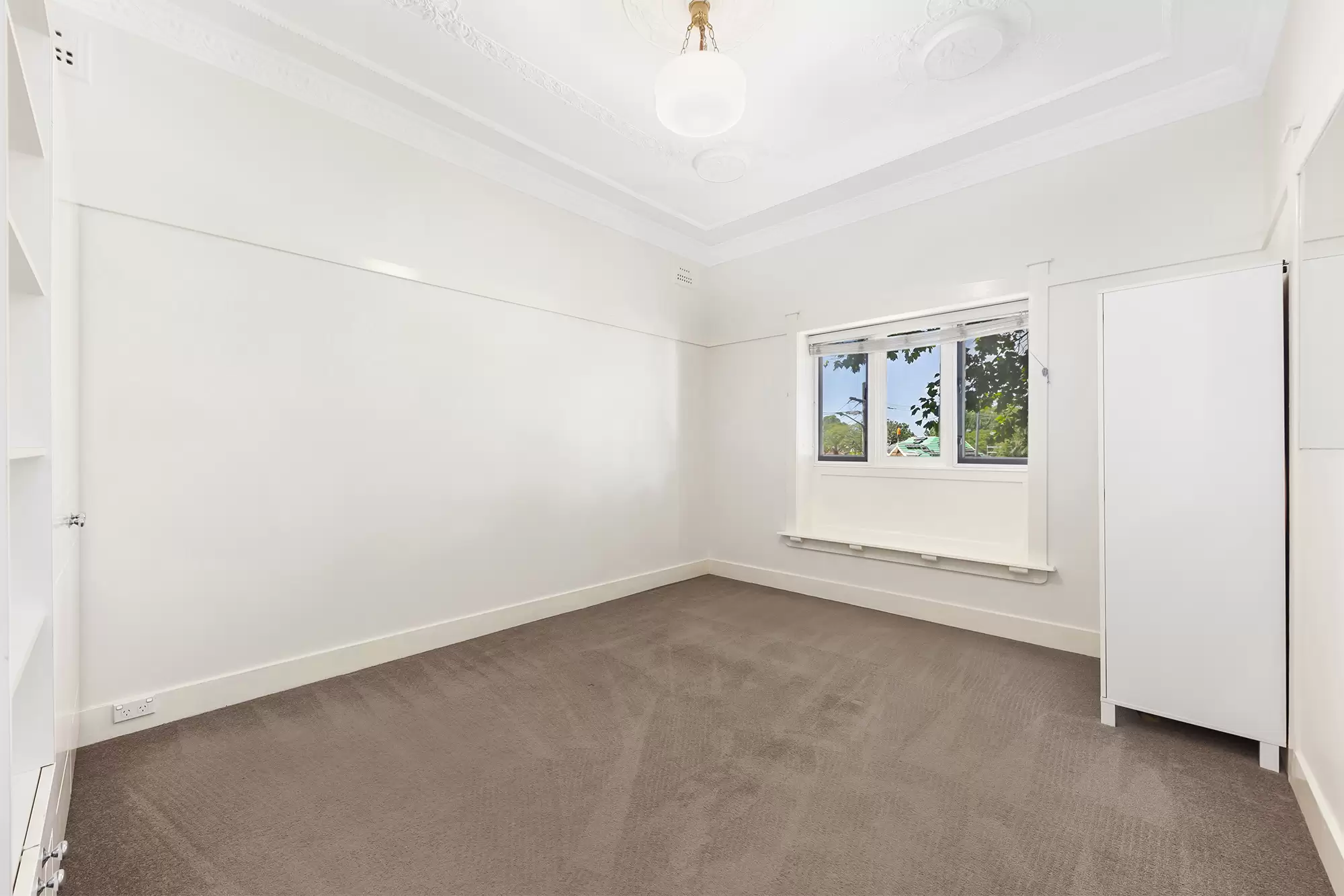 8/2A Milroy Avenue, Kensington For Lease by Raine & Horne Randwick | Coogee | Clovelly - image 4