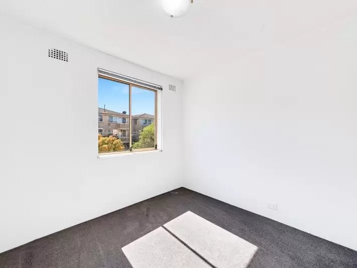 8/36 Brittain Crescent, Hillsdale Leased by Raine & Horne Randwick | Coogee - image 4