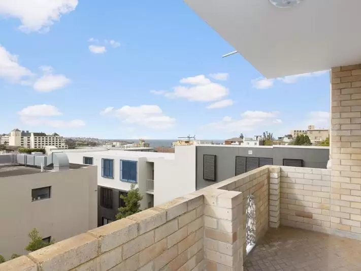 30/10 Alexander Street, Coogee Leased by Raine & Horne Randwick | Coogee - image 3