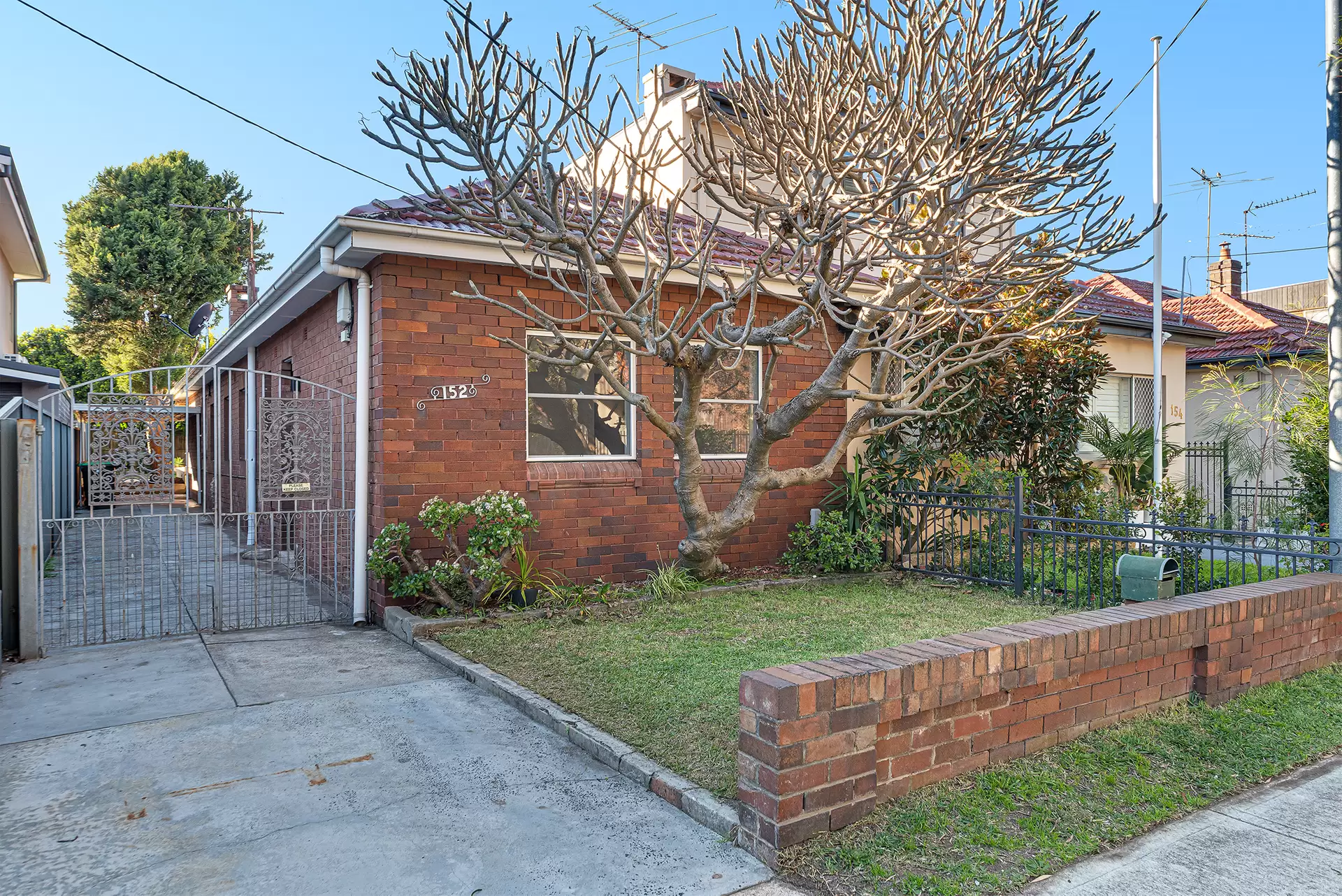 152 Paine Street, Maroubra For Lease by Raine & Horne Randwick | Coogee | Clovelly - image 1