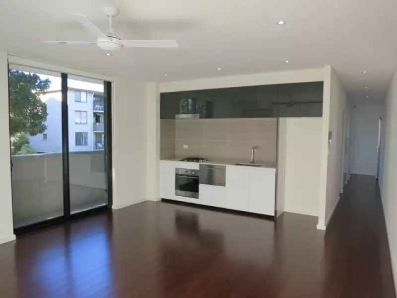 4/32 Grosvenor Street, Kensington Leased by Raine & Horne Randwick | Coogee - image 3