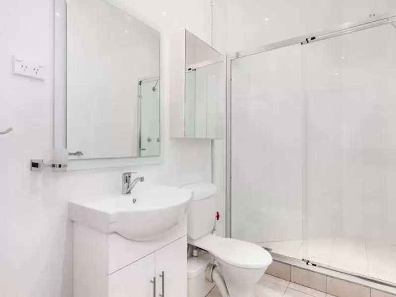 19 Clara Street, Randwick Leased by Raine & Horne Randwick | Coogee | Clovelly - image 5