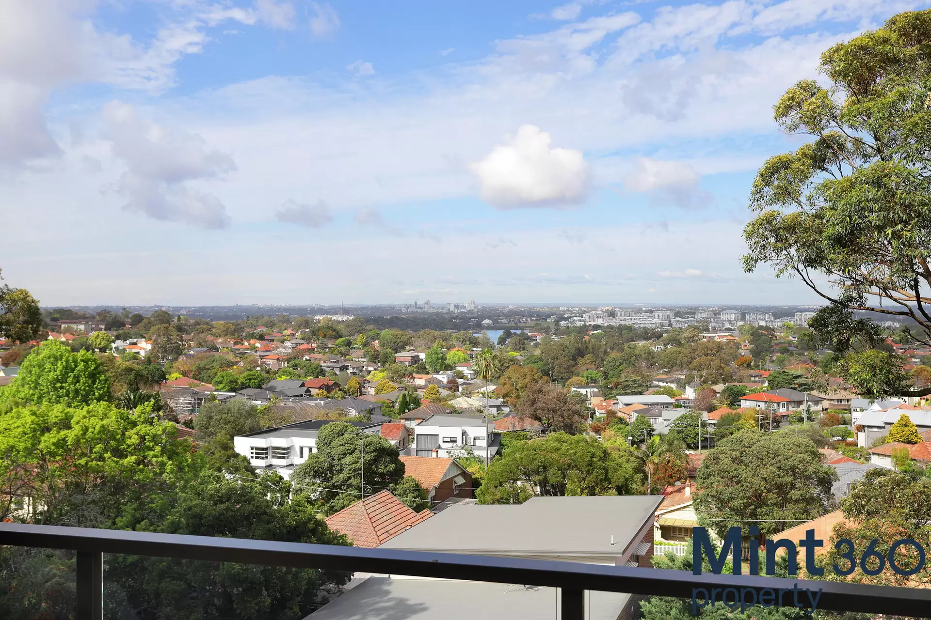 S61B/75 Belmore Road, Randwick Leased by Raine & Horne Randwick | Coogee | Clovelly - image 1