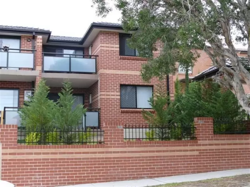 1-3 New Orleans Crescent, Maroubra Leased by Raine & Horne Randwick | Coogee - image 1