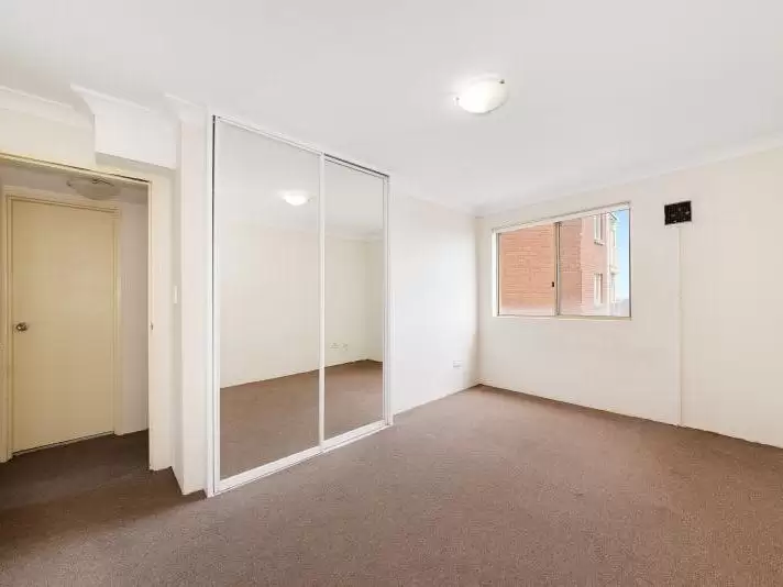 4/484 Bunnerong Road, Matraville Leased by Raine & Horne Randwick | Coogee | Clovelly - image 3