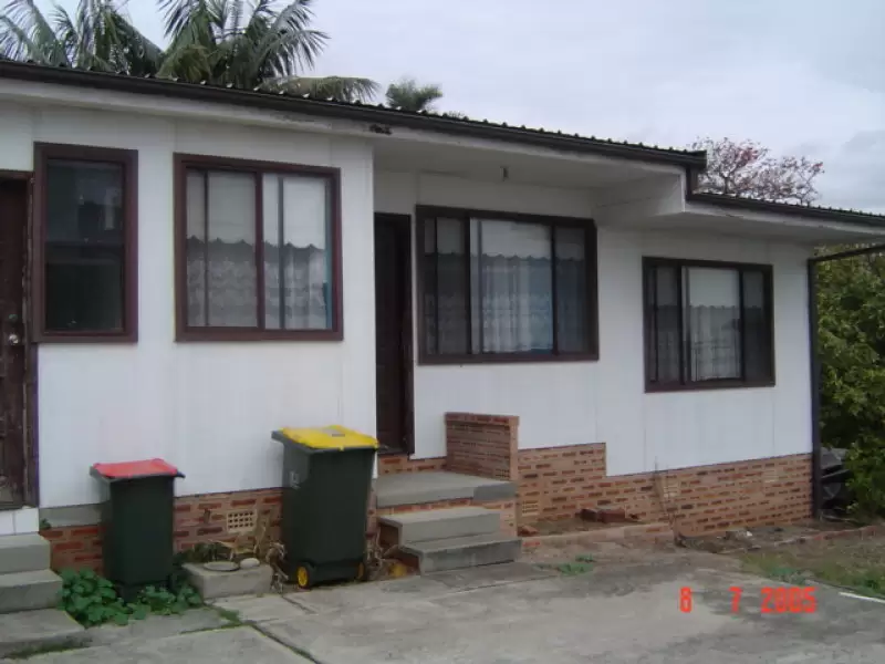16 Caley Street, Chifley Leased by Raine & Horne Randwick | Coogee | Clovelly - image 1