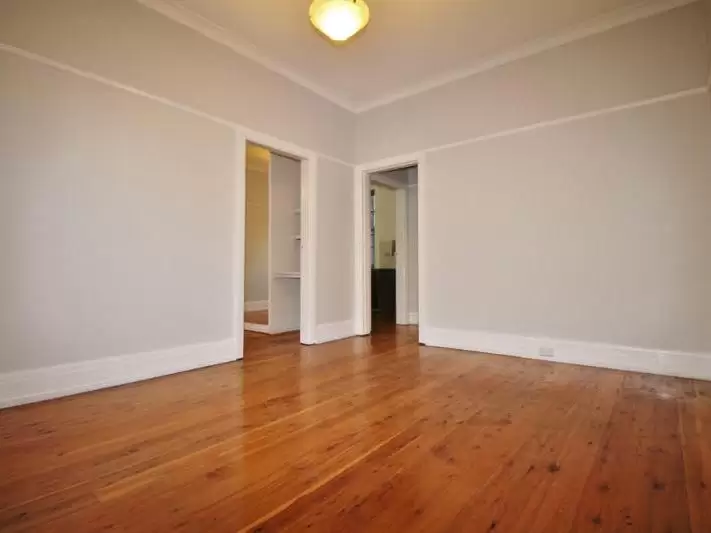 5/260 Arden Street, Coogee Leased by Raine & Horne Randwick | Coogee - image 3