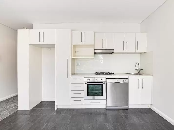 4/34 Avoca Street, Randwick Leased by Raine & Horne Randwick | Coogee | Clovelly - image 3